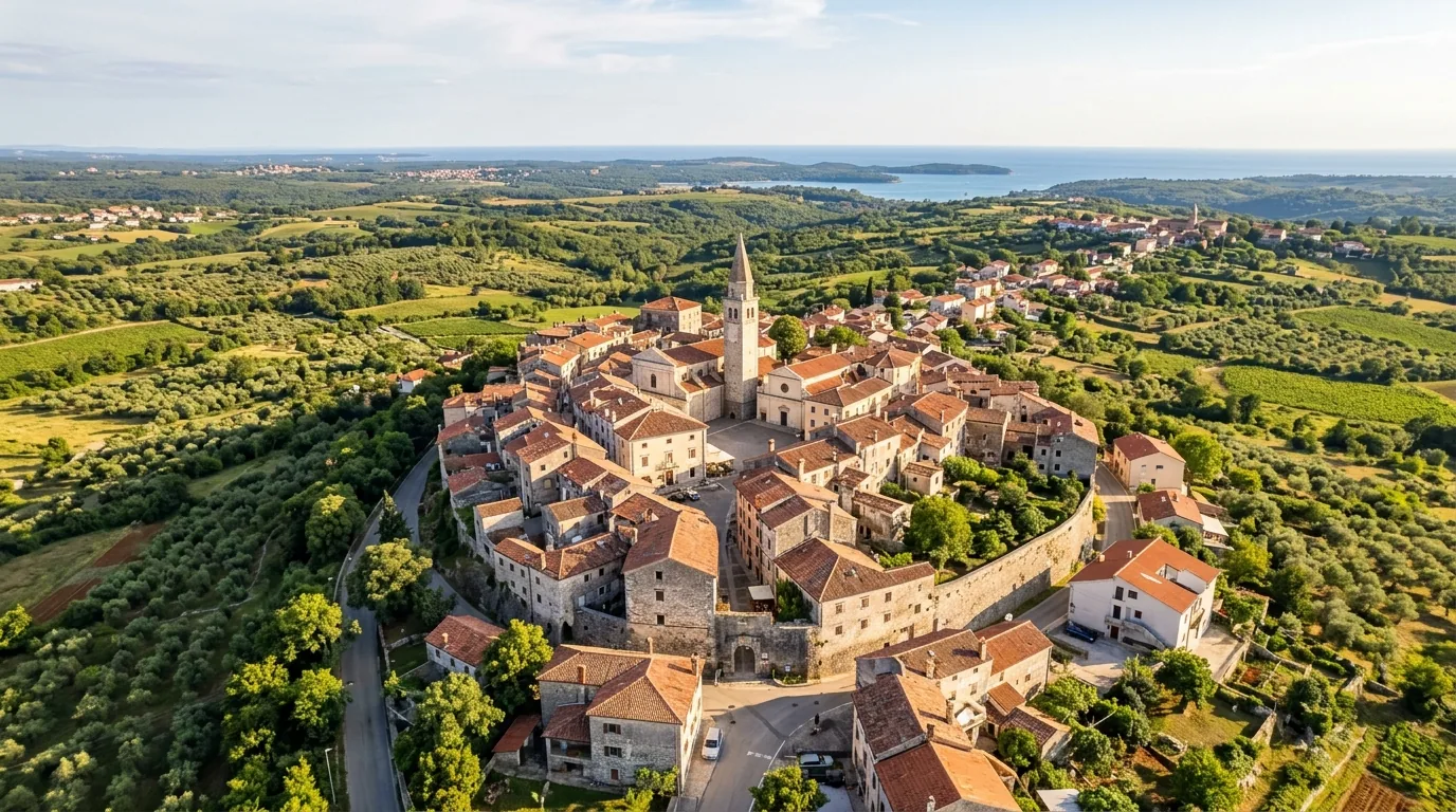 Kombi prevoz Šid → Buje — Buje na brdu među vinogradima i maslinjacima · Apex Travels